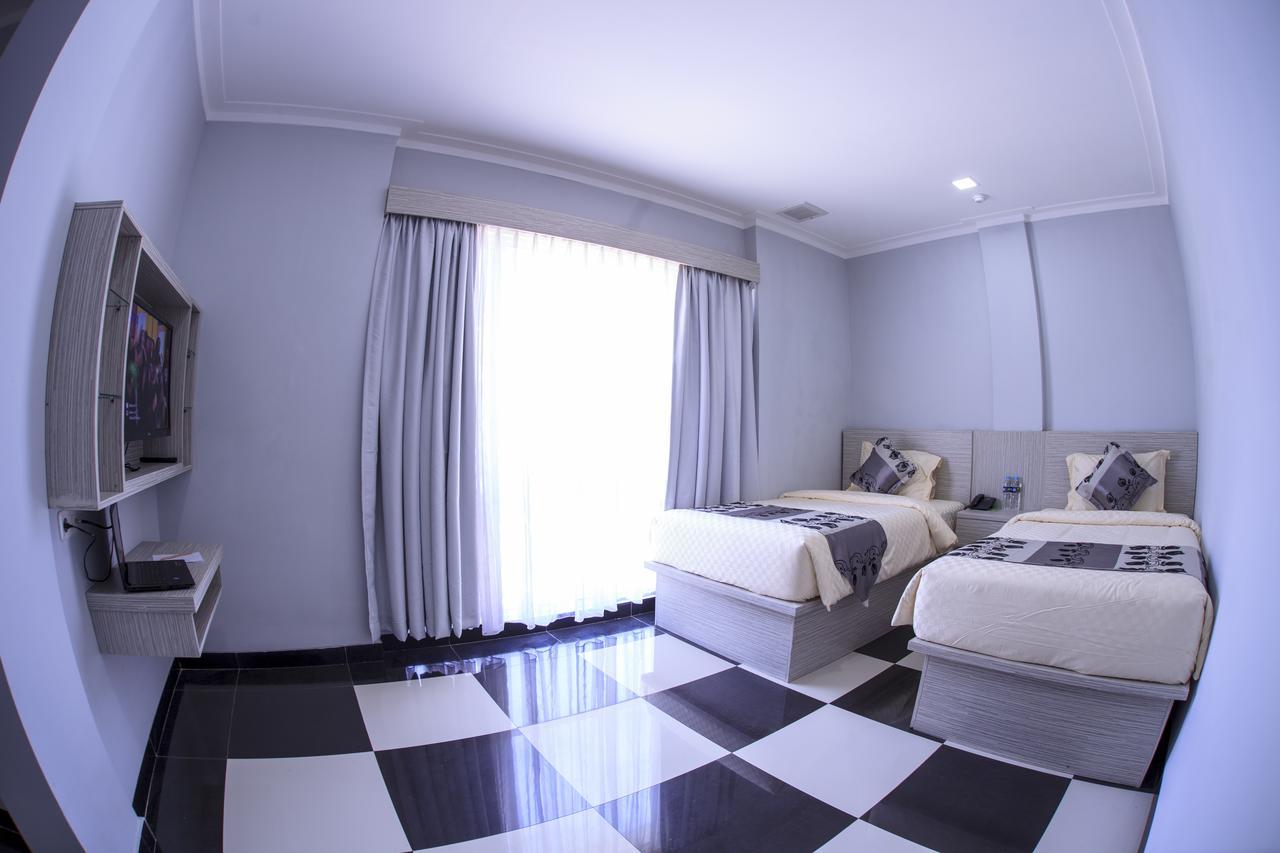 Hotel Zamburger Psps Riau - Previously Hotel Aquatel Pekanbaru Exterior photo